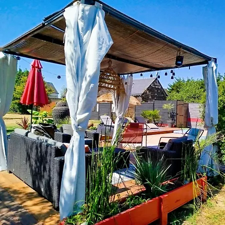 La Maisonnette De Josephine Prázdninový dům Saint-Jean-des-Mauvrets