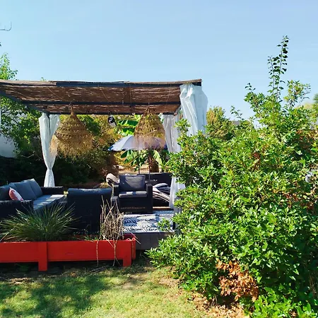 La Maisonnette De Josephine Feriehus Saint-Jean-des-Mauvrets